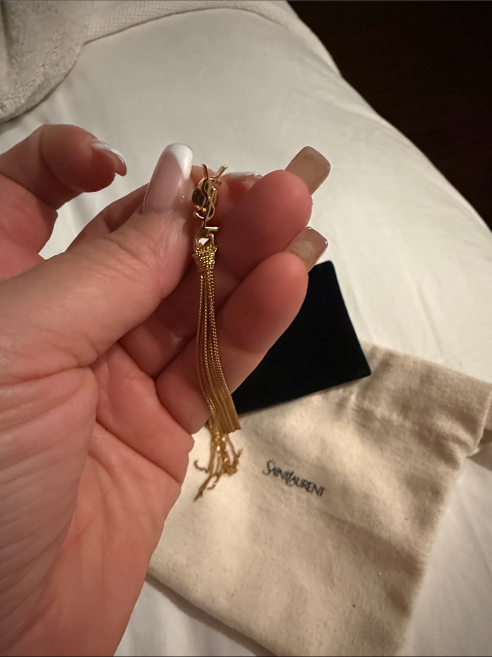 YSL SAINT LAURENT CASSANDRE THREADER EARRINGS IN METAL - Picture 7 of 7